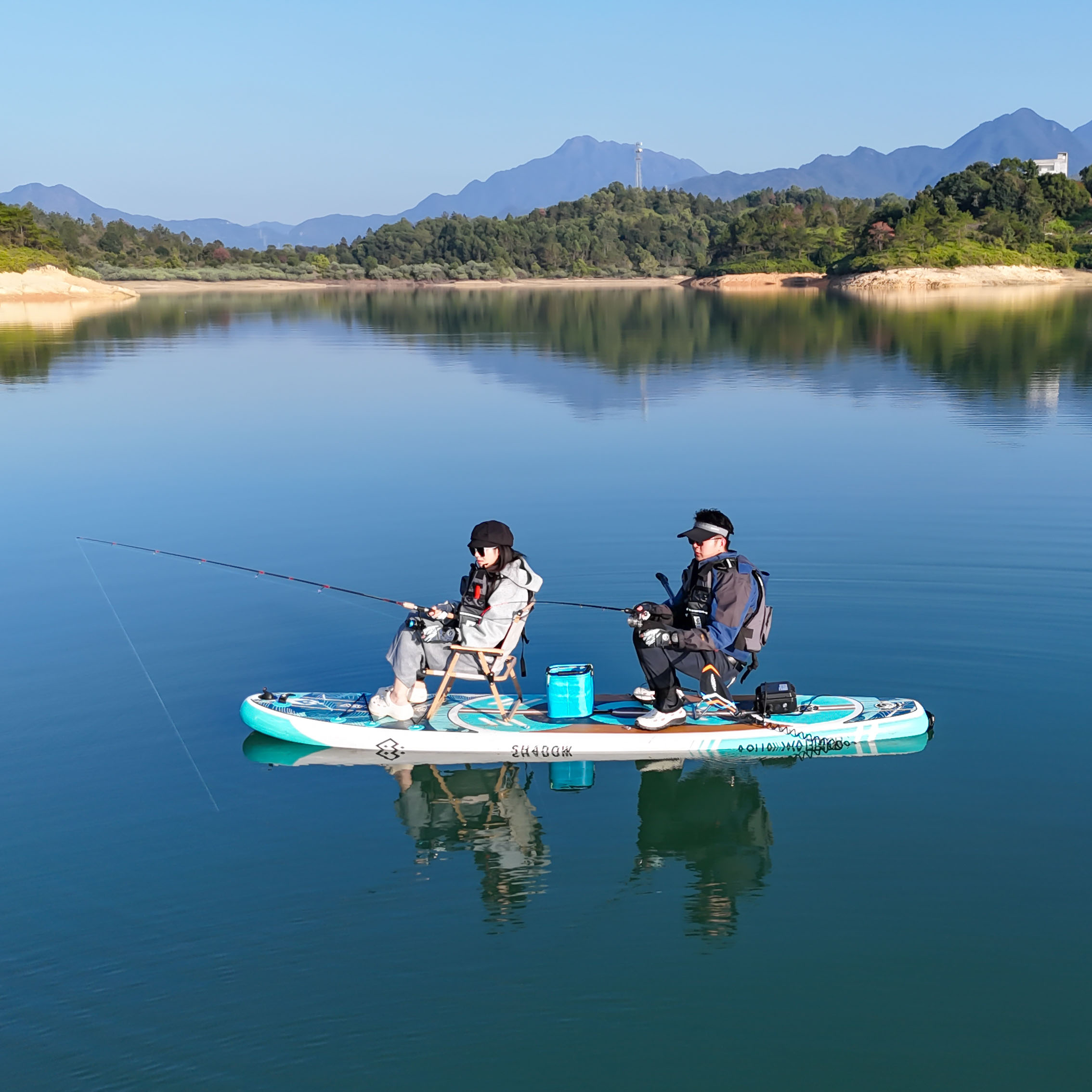 Why Experienced Water Users Are Choosing Lighter, Smarter Electric Fins